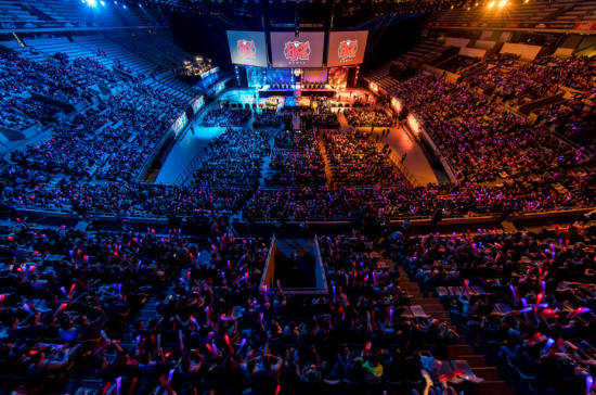 飞牛领军RW侠终结AG超玩会17连胜的精彩战役